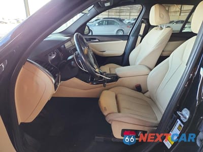 Zdjęcie 7 z 12 samochodu: 2019 BMW X3 SDRIVE30I VIN:5UXTR7C58KLE93934 - miniatura