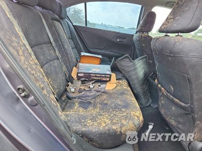 Zdjęcie 10 z 12 samochodu: 2016 HONDA ACCORD EX VIN:1HGCR2F74GA092514 - miniatura