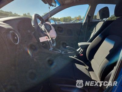 Zdjęcie 7 z 12 samochodu: 2022 HYUNDAI KONA SEL VIN:KM8K6CAB2NU923598 - miniatura