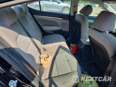 Zdjęcie 10 z 12 samochodu: 2019 HYUNDAI ELANTRA SEL VIN:KMHD84LF2KU761072 - miniatura