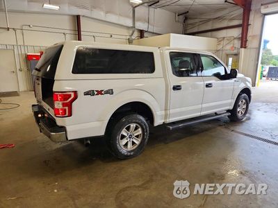 Trzecie zdjęcie samochodu z tyłu: 2018 FORD F150 SUPERCREW VIN:1FTEW1EG4JKD94589 - miniatura