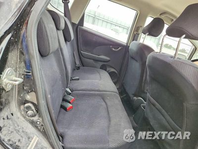 Zdjęcie 10 z 12 samochodu: 2013 HONDA FIT SPORT VIN:JHMGE8H57DC006167 - miniatura