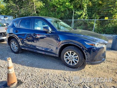 Czwarte zdjęcie samochodu z boku: 2025 MAZDA CX-5 PREFERRED VIN:JM3KFBCL0S0672224 - miniatura