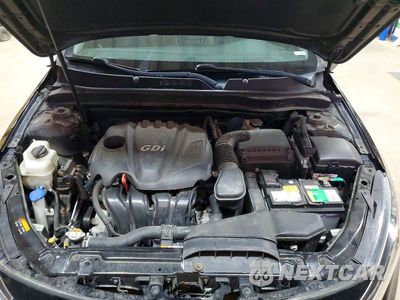 Zdjęcie 11 z 13 samochodu: 2015 KIA OPTIMA LX VIN:KNAGM4A73F5652190 - miniatura