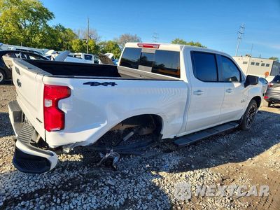 Trzecie zdjęcie samochodu z tyłu: 2026 CHEVROLET SILVERADO K1500 RST VIN:2GCUKEED6T1100164 - miniatura