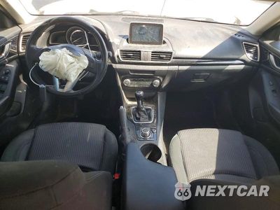 Zdjęcie 8 z 12 samochodu: 2016 MAZDA 3 TOURING VIN:3MZBM1W76GM247888 - miniatura