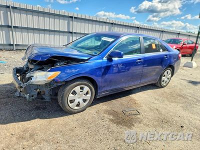 2007 TOYOTA CAMRY LE 4T1BE46K27U006732 - główne zdjęcie licytacji z USA - miniatura