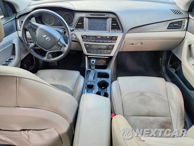 Zdjęcie 8 z 12 samochodu: 2016 HYUNDAI SONATA SPORT VIN:5NPE34AF3GH380424 - miniatura