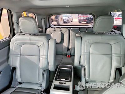 Zdjęcie 10 z 14 samochodu: 2021 LINCOLN AVIATOR RESERVE VIN:5LM5J7XC7MGL03004 - miniatura