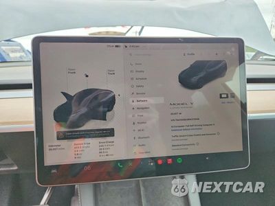 Zdjęcie 9 z 12 samochodu: 2024 TESLA MODEL Y VIN:7SAYGDED6RA323548 - miniatura