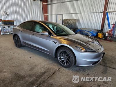 Czwarte zdjęcie samochodu z boku: 2026 TESLA MODEL 3 VIN:5YJ3E1EAXTF172919 - miniatura