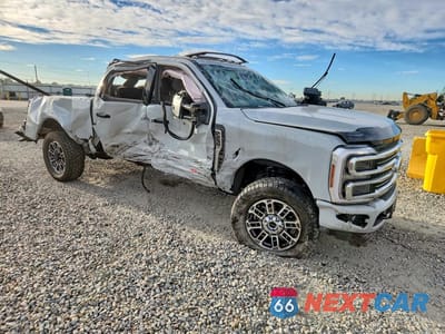 Czwarte zdjęcie samochodu z boku: 2026 FORD F250 SUPER DUTY VIN:1FT8W2BM6TEE54127 - miniatura