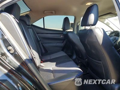 Zdjęcie 10 z 13 samochodu: 2018 TOYOTA COROLLA SE VIN:2T1BURHEXJC084840 - miniatura