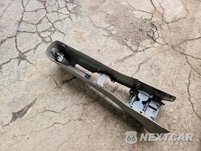 Zdjęcie 12 z 13 samochodu: 2002 ACURA RSX TYPE-S VIN:JH4DC53082C034320 - miniatura