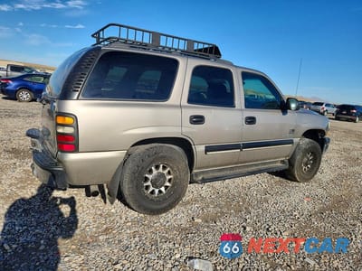 Trzecie zdjęcie samochodu z tyłu: 2001 CHEVROLET TAHOE K1500 VIN:1GNEK13T31R201746 - miniatura