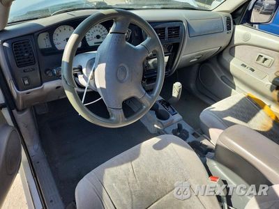 Zdjęcie 8 z 12 samochodu: 2002 TOYOTA TACOMA XTRACAB PRERUNNER VIN:5TESM92N12Z135744 - miniatura
