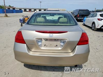 Zdjęcie 6 z 12 samochodu: 2006 HONDA ACCORD LX VIN:3HGCM56496G711095 - miniatura