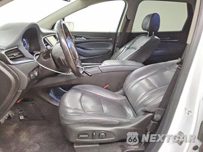 Zdjęcie 7 z 14 samochodu: 2018 BUICK ENCLAVE ESSENCE VIN:5GAERBKW3JJ242979 - miniatura