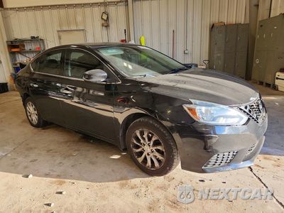 Czwarte zdjęcie samochodu z boku: 2018 NISSAN SENTRA SV VIN:3N1AB7AP3JY213490 - miniatura