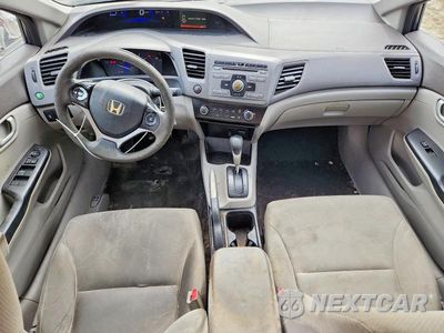 Zdjęcie 8 z 12 samochodu: 2012 HONDA CIVIC LX VIN:2HGFB2F53CH571924 - miniatura