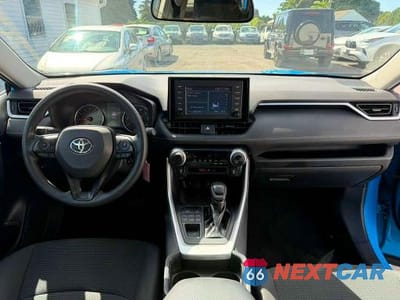 Zdjęcie 8 z 10 samochodu: 2019 TOYOTA RAV4 LE VIN:2T3F1RFV1KW022148 - miniatura