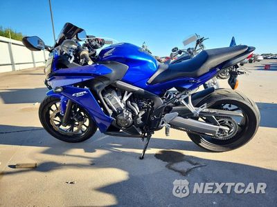 Trzecie zdjęcie samochodu z tyłu: 2014 HONDA CBR650 F VIN:MLHRC7410E5000257 - miniatura