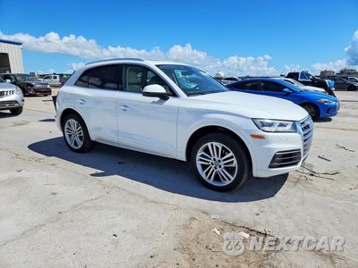 Czwarte zdjęcie samochodu z boku: 2018 AUDI Q5 PREMIUM PLUS VIN:WA1BNAFY0J2013960 - miniatura