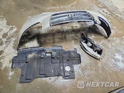 Zdjęcie 12 z 13 samochodu: 2007 HYUNDAI SANTA FE SE VIN:5NMSH13E47H075230 - miniatura