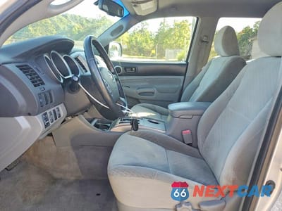 Zdjęcie 7 z 12 samochodu: 2009 TOYOTA TACOMA V6 VIN:3TMLU42N19M022598 - miniatura