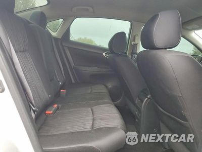 Zdjęcie 10 z 12 samochodu: 2018 NISSAN SENTRA SV VIN:3N1AB7AP1JL648814 - miniatura