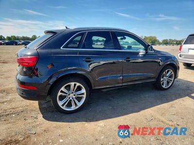 Trzecie zdjęcie samochodu z tyłu: 2017 AUDI Q3 PRESTIGE VIN:WA1GCCFS0HR007483 - miniatura