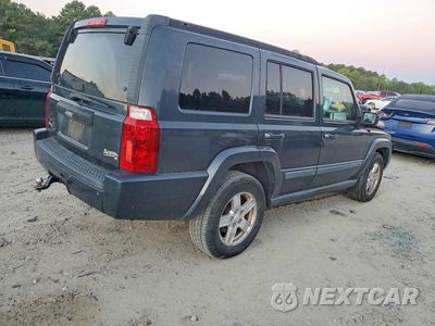 Trzecie zdjęcie samochodu z tyłu: 2008 JEEP COMMANDER SPORT VIN:1J8HG48K98C125139 - miniatura