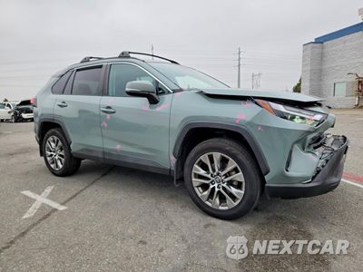 Czwarte zdjęcie samochodu z boku: 2022 TOYOTA RAV4 XLE PREMIUM VIN:2T3C1RFV4NW217068 - miniatura