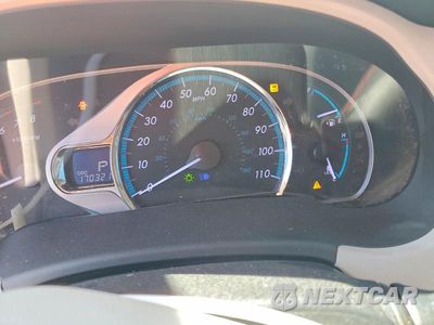 Zdjęcie 9 z 14 samochodu: 2011 TOYOTA SIENNA XLE 8-PASSENGER VIN:5TDYK3DCXBS041674 - miniatura