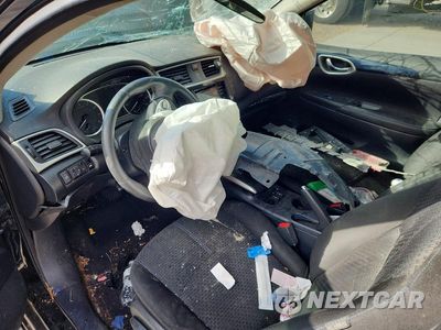 Zdjęcie 8 z 12 samochodu: 2017 NISSAN SENTRA SR VIN:3N1AB7AP6HY214787 - miniatura