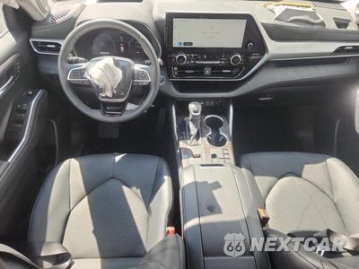 Zdjęcie 8 z 13 samochodu: 2026 TOYOTA HIGHLANDER HYBRID PLATINUM VIN:5TDEBRCH0TS708840 - miniatura