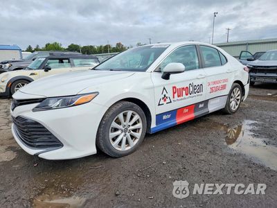2020 TOYOTA CAMRY LE 4T1C11AKXLU902812 - główne zdjęcie licytacji z USA - miniatura