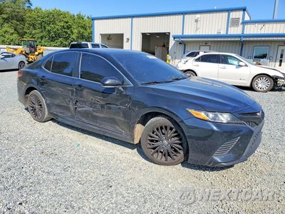 Czwarte zdjęcie samochodu z boku: 2019 TOYOTA CAMRY SE VIN:4T1B11HK0KU811578 - miniatura