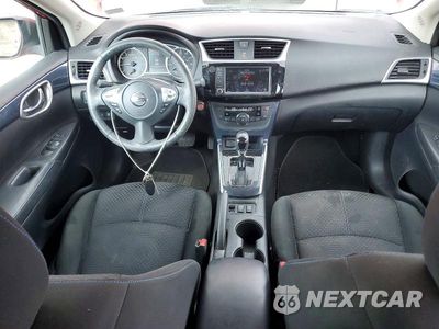 Zdjęcie 8 z 12 samochodu: 2019 NISSAN SENTRA SR VIN:3N1AB7AP5KY443145 - miniatura