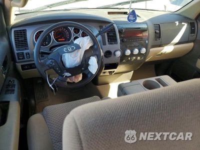 Zdjęcie 8 z 12 samochodu: 2011 TOYOTA TUNDRA DOUBLE CAB SR5 VIN:5TFRM5F10BX023216 - miniatura