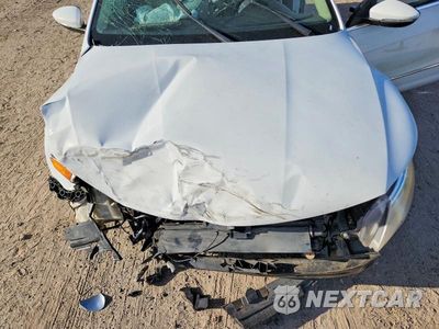 Zdjęcie 11 z 12 samochodu: 2011 VOLKSWAGEN CC LUXURY VIN:WVWHN7AN2BE726830 - miniatura