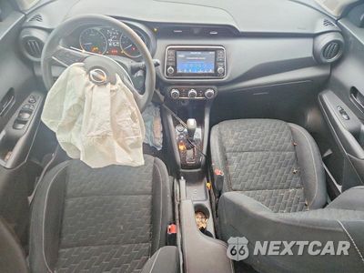 Zdjęcie 8 z 14 samochodu: 2022 NISSAN KICKS S VIN:3N1CP5BV3NL481115 - miniatura