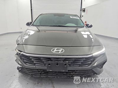 Piąte zdjęcie samochodu w środku: 2026 HYUNDAI ELANTRA SEL SPORT VIN:KMHLM4DG4TU165073 - miniatura