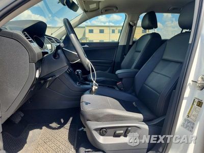 Zdjęcie 7 z 12 samochodu: 2020 VOLKSWAGEN TIGUAN SE VIN:3VV2B7AX9LM149890 - miniatura