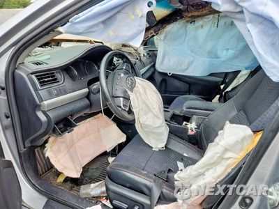 Zdjęcie 7 z 12 samochodu: 2015 TOYOTA CAMRY SE VIN:4T1BF1FK6FU065812 - miniatura