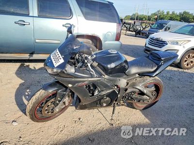 Trzecie zdjęcie samochodu z tyłu: 2005 YAMAHA YZFR6 L VIN:JYARJ06E95A029419 - miniatura