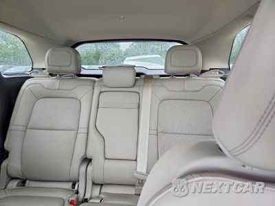 Zdjęcie 10 z 13 samochodu: 2022 LINCOLN CORSAIR VIN:5LMCJ1C94NUL01728 - miniatura
