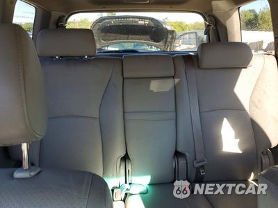 Zdjęcie 10 z 13 samochodu: 2005 TOYOTA HIGHLANDER LIMITED VIN:JTEEP21A150069271 - miniatura