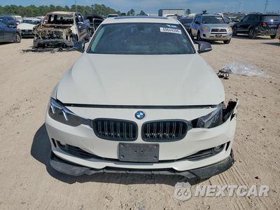 Piąte zdjęcie samochodu w środku: 2014 BMW 328 I VIN:WBA3A5C52EF453570 - miniatura