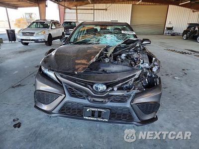 Piąte zdjęcie samochodu w środku: 2022 TOYOTA CAMRY SE VIN:4T1G11AK0NU704129 - miniatura